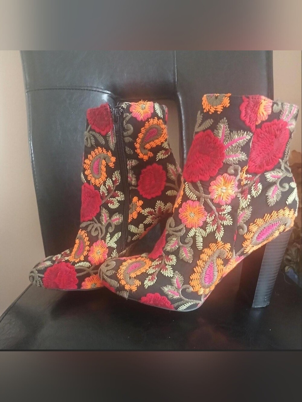 Vintage Embroidered Floral High Heel Ankle Boots Perfect Condition Size 7